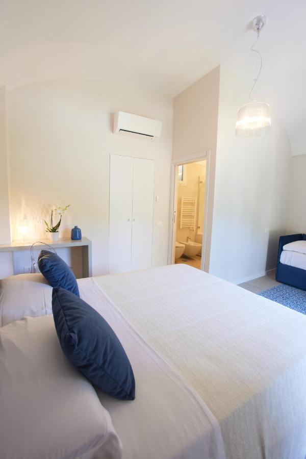 Suite mit Kingsize-Bett mit Whirlpool